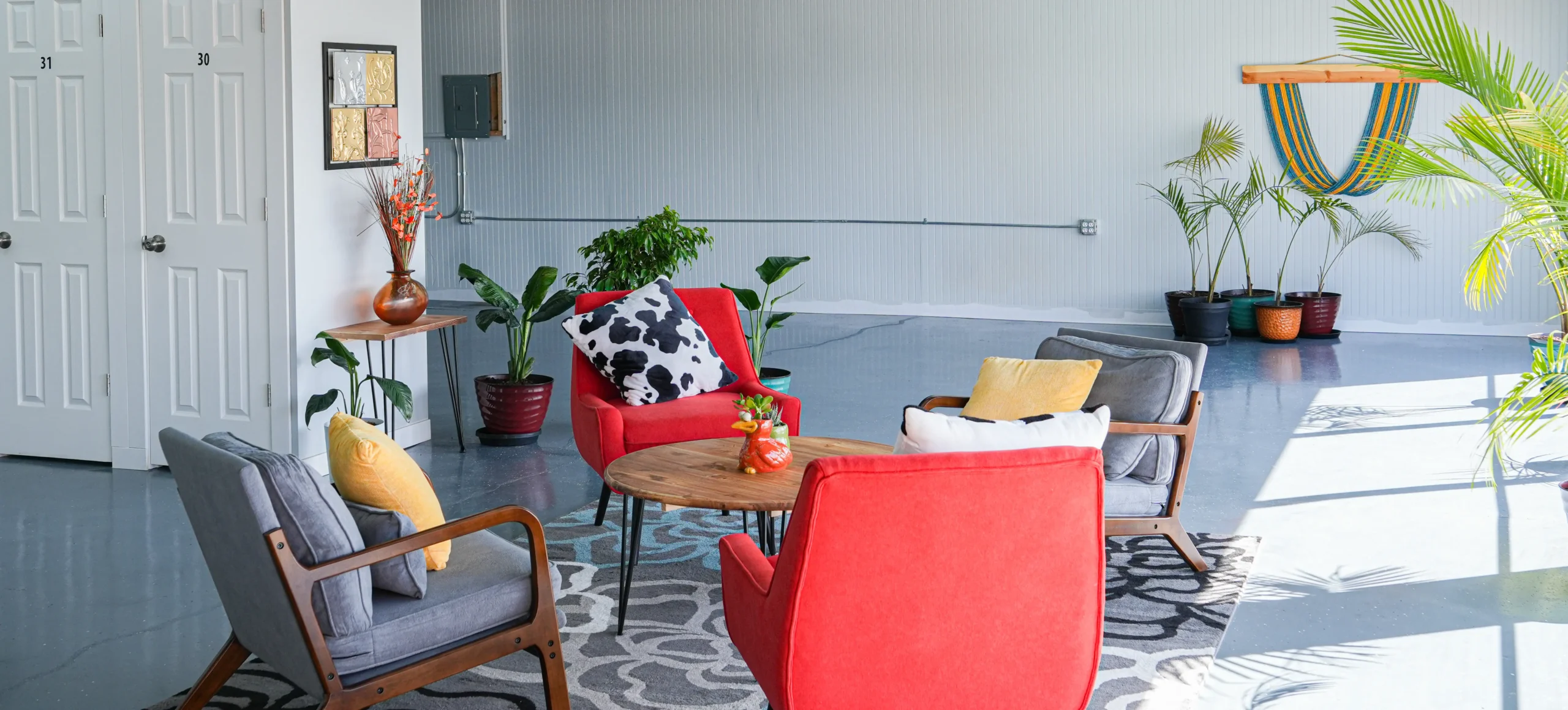 MicroOffice Solutions Interior