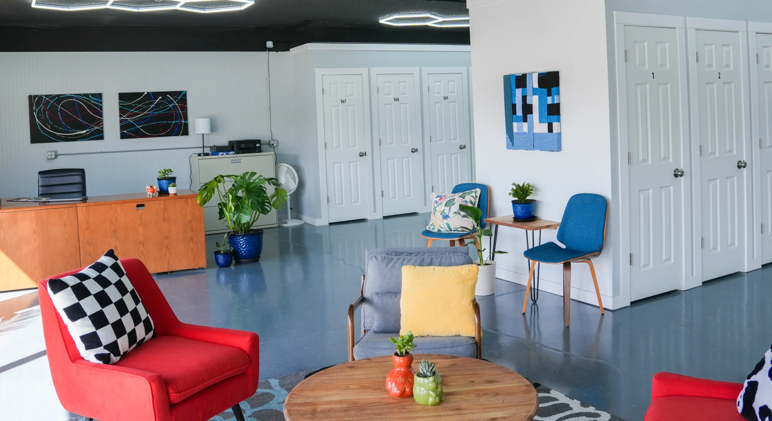 MicroOffice Solutions Interior