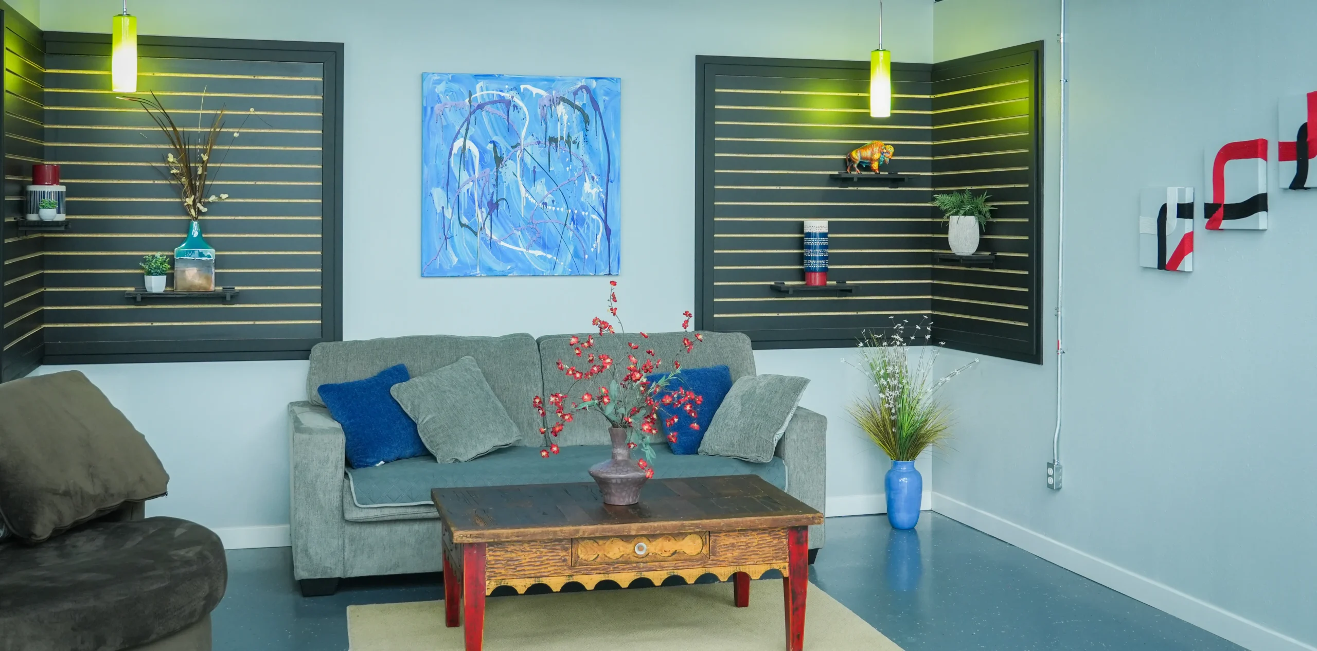 MicroOffice Solutions Interior