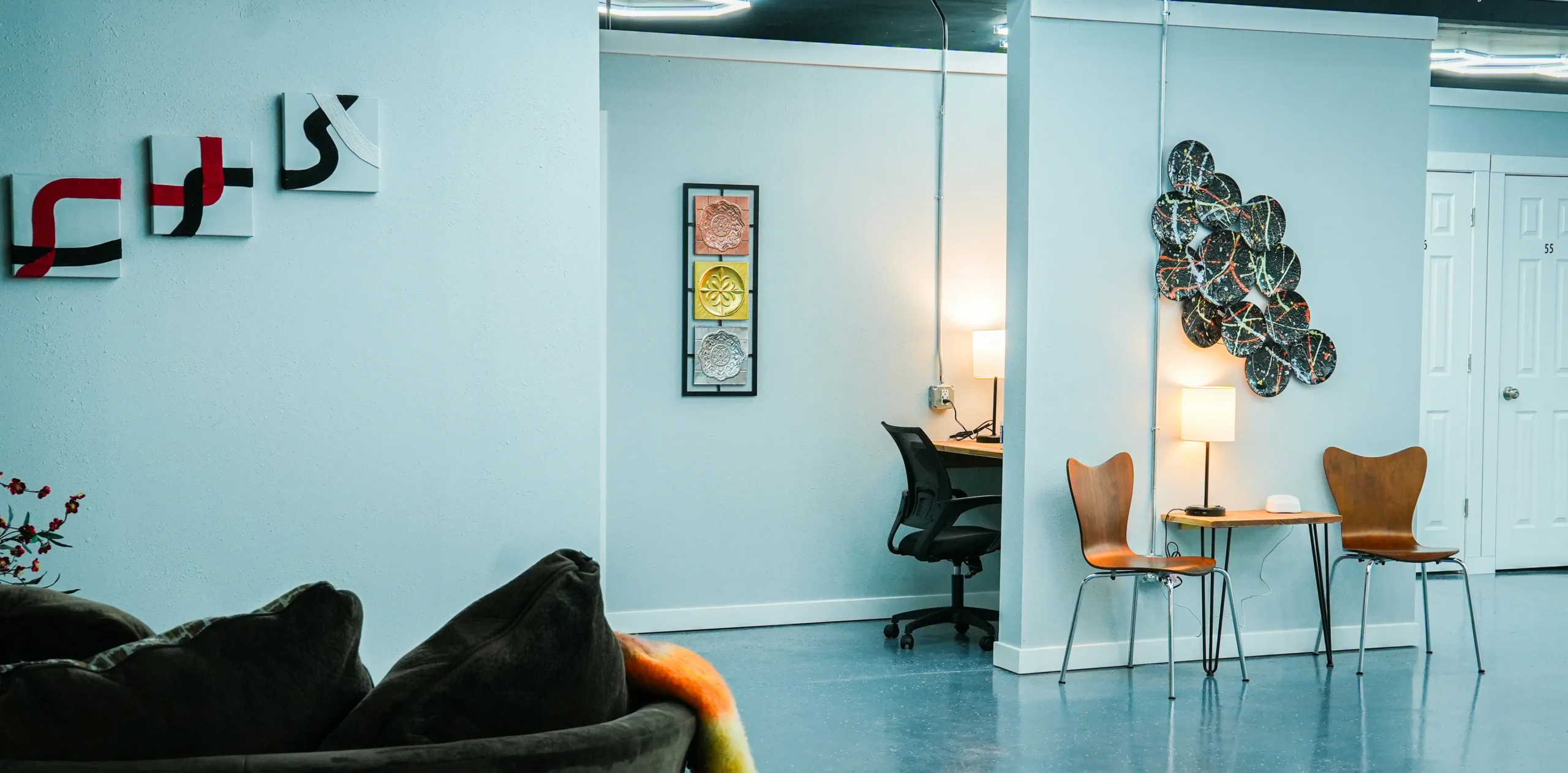 MicroOffice Solutions Interior